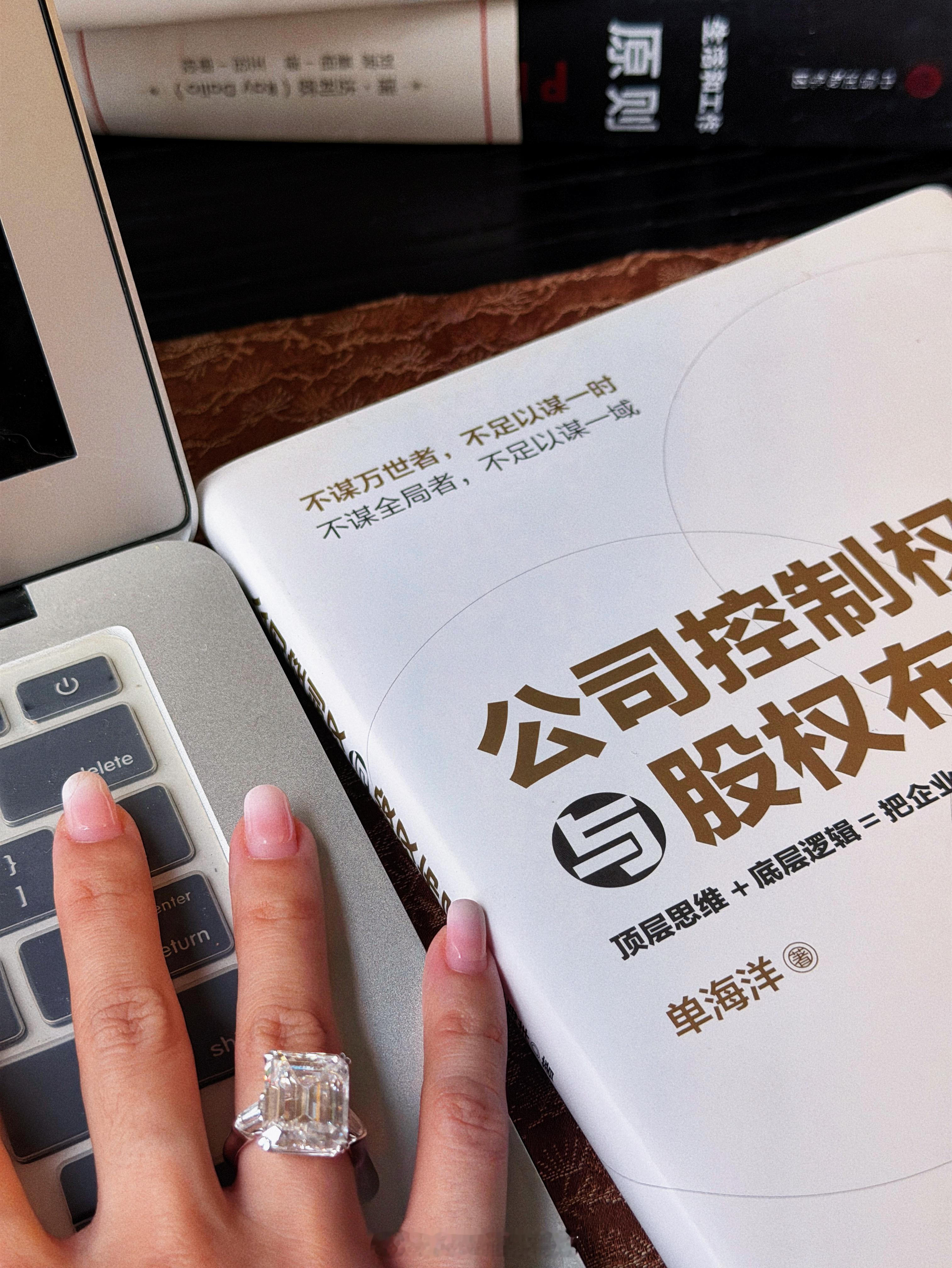 5·1，一个令我永远成长的日子，感恩。“坚持做正确的事，一定会得到反馈。” 