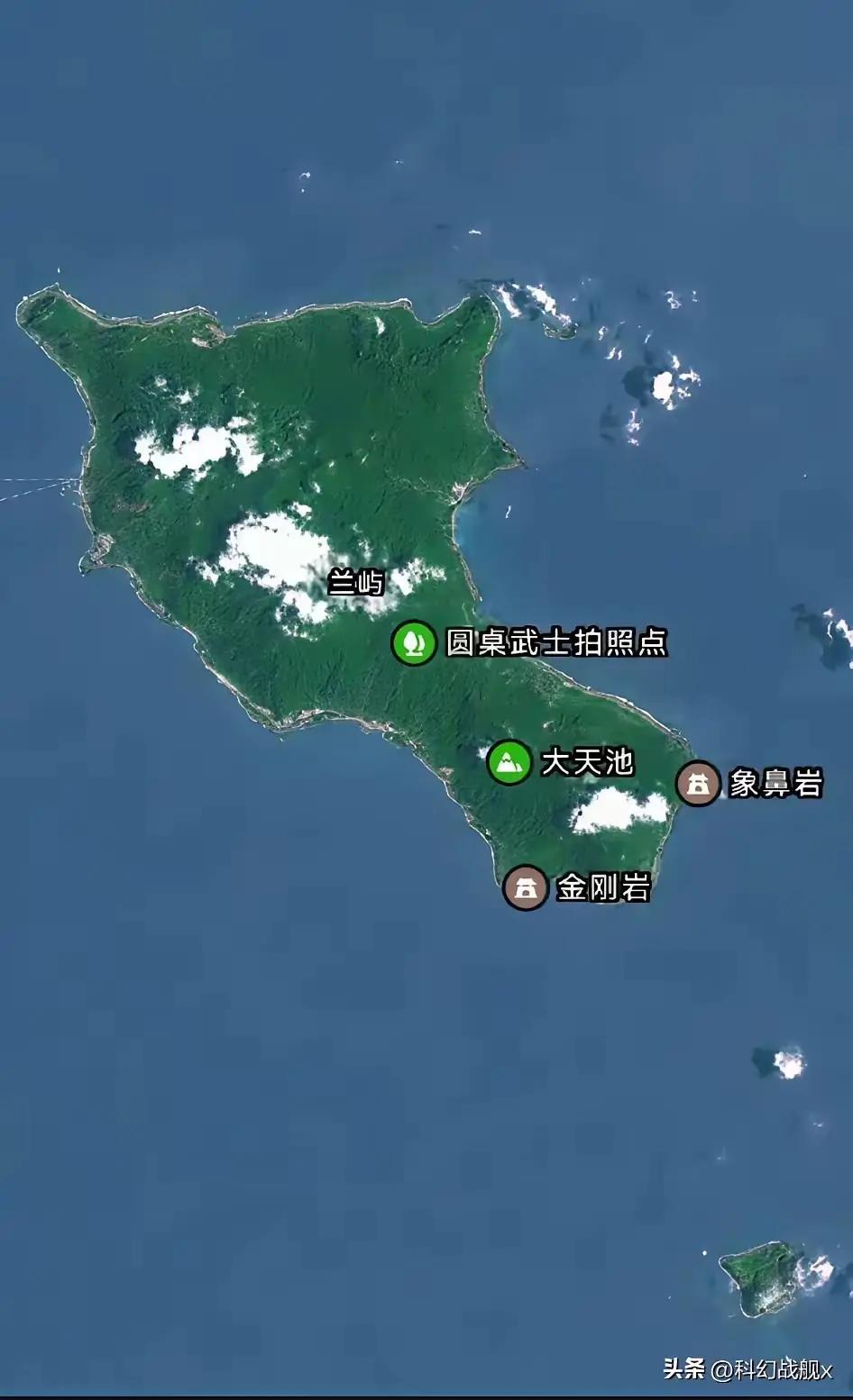 台湾岛上第一大岛，兰屿景色优美，气候宜人。