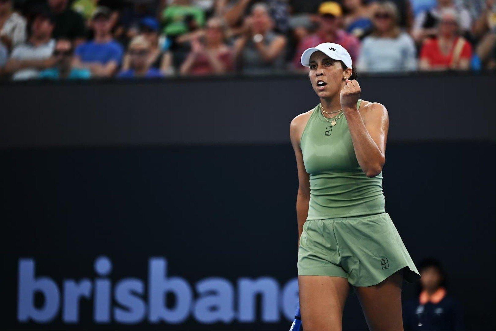 澳网卫冕冠军凯斯强势开启新赛季 布里斯班站第二轮美国德比，去年澳网冠军、5号种子