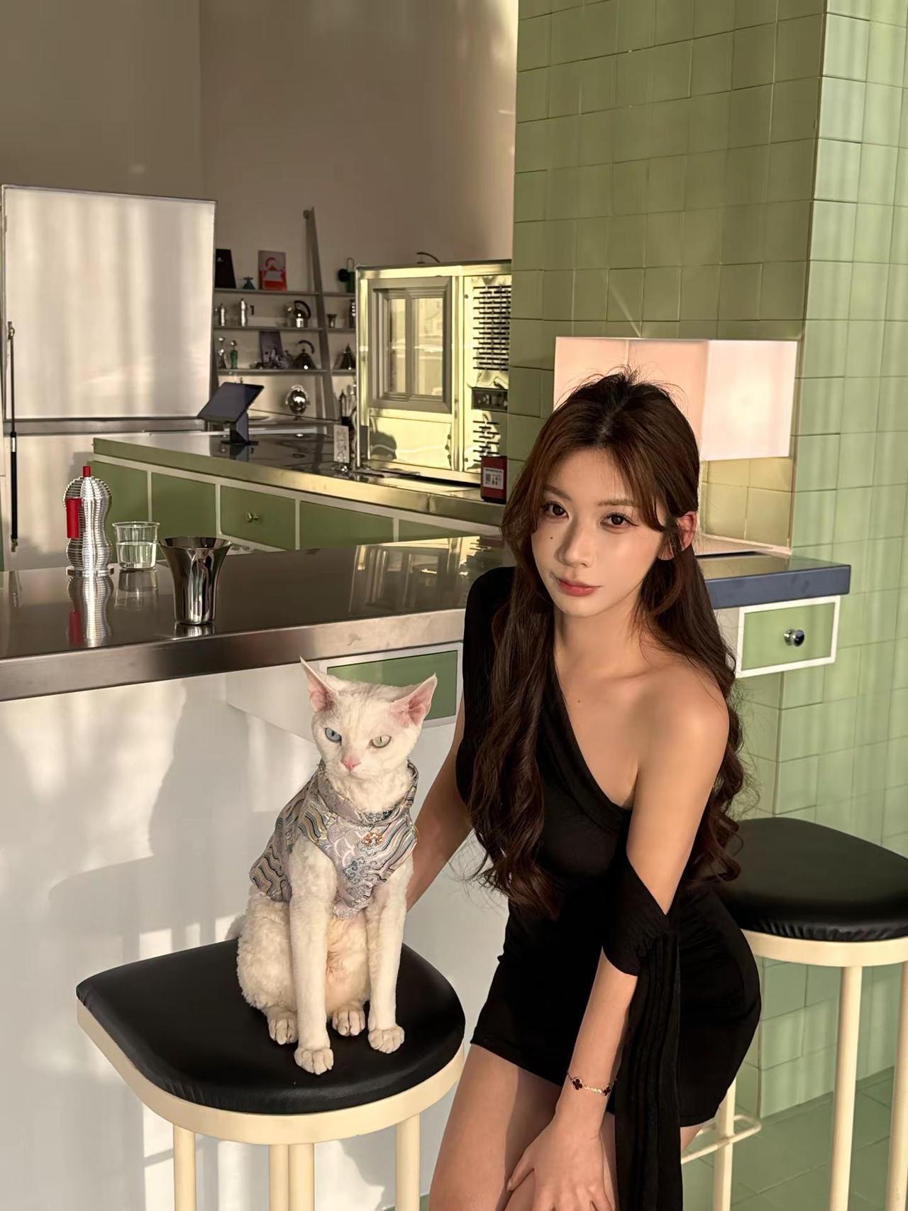 早 早春辣妹我先当了 男友视角