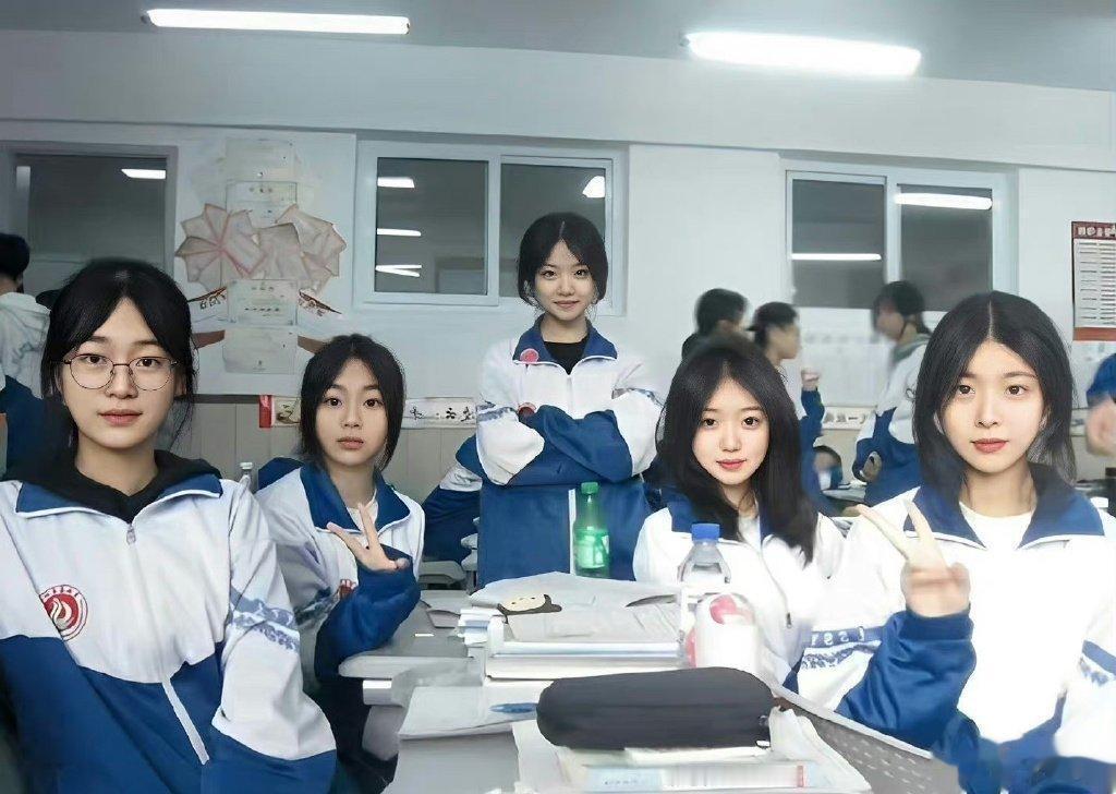 好怀念学生时代的五朵金花