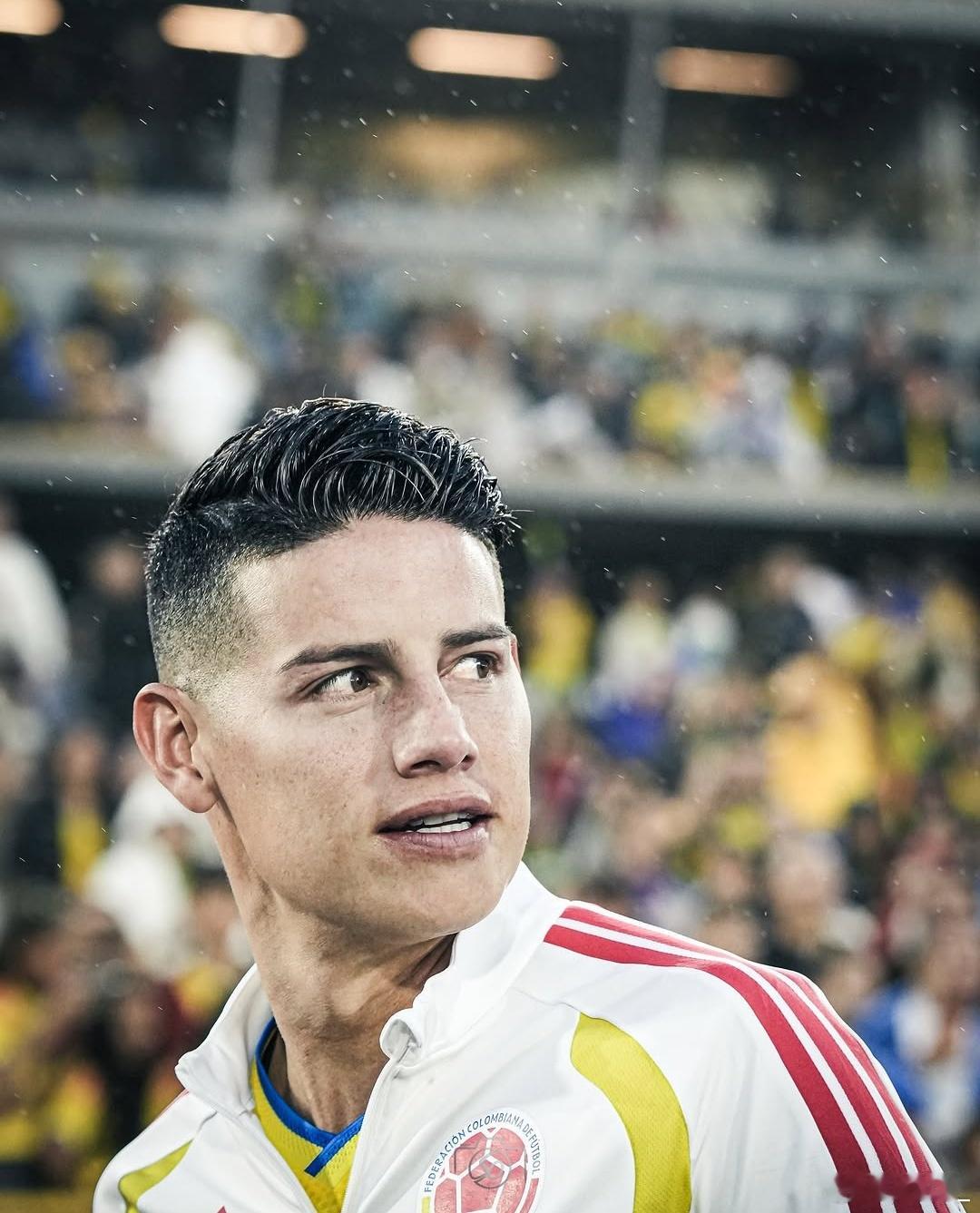JR10J罗🇨🇴🇨🇷todosconjames
