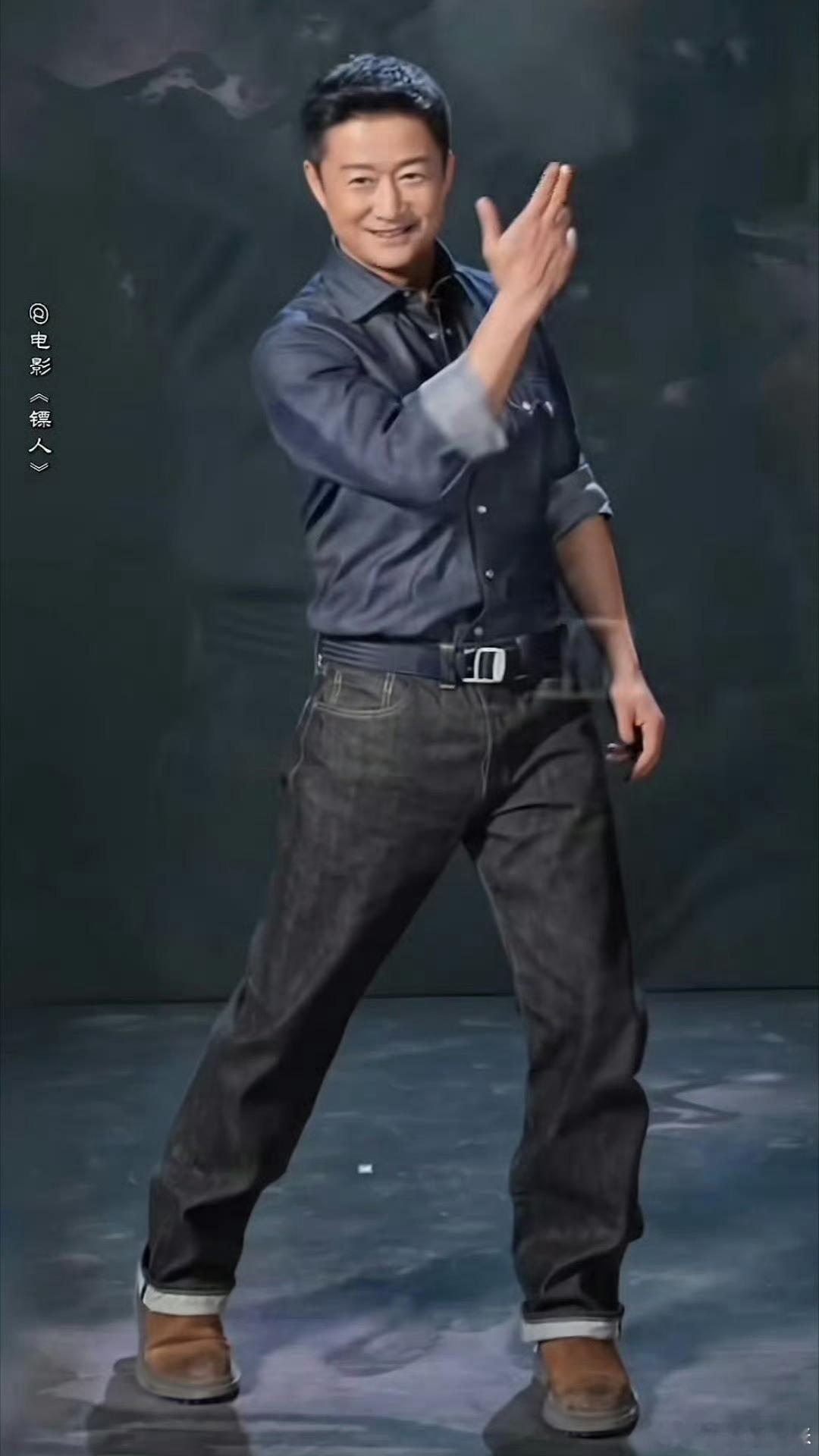 吴京跳刀马刀马 又拼又可爱！吴京为《镖人》跳刀马太圈粉，春节档必须安排，带全家人