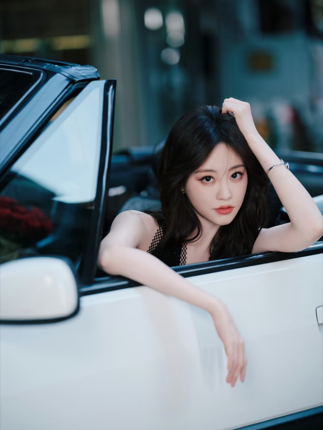 祝绪丹我也要坐你的副驾，可以顺带送我一朵玫瑰花吗～