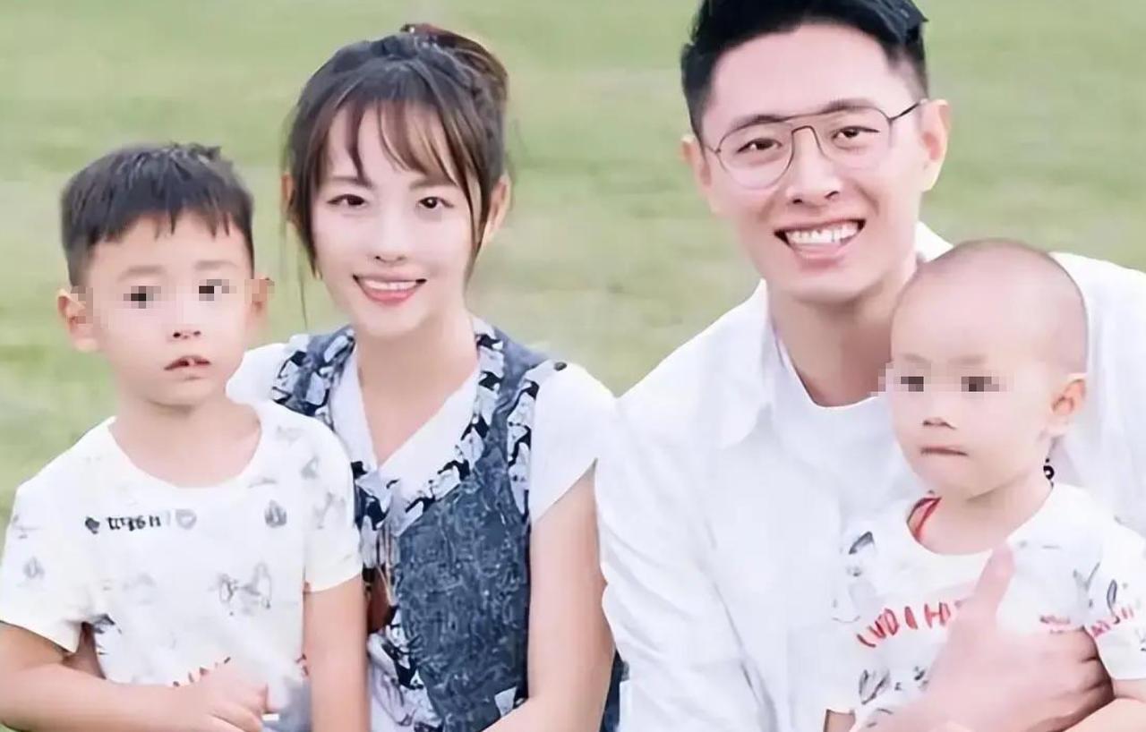 没有离婚只有丧偶，

我真是越品越觉得讽刺到骨子里

你们知道整件事最打脸是什么