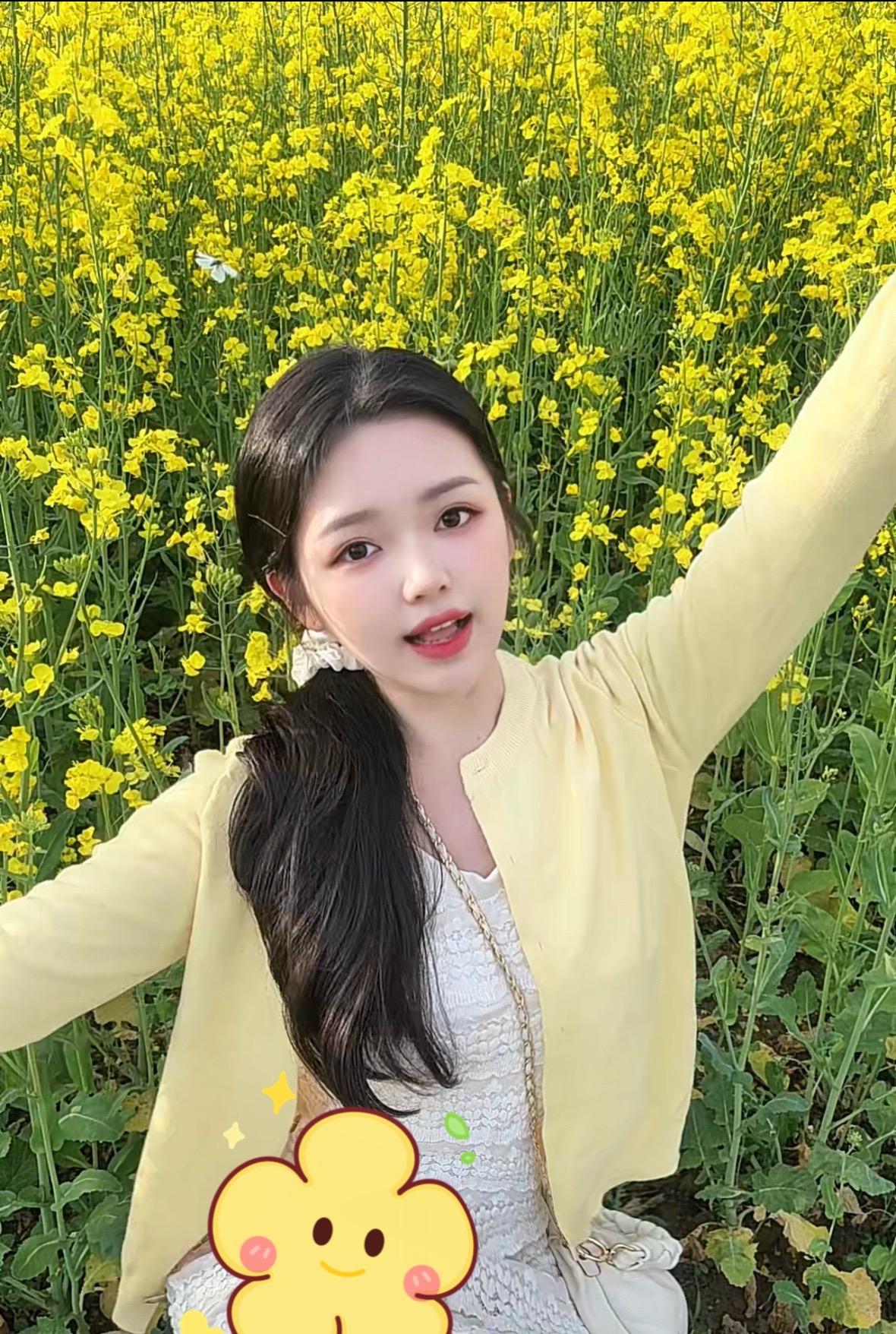 既然去不了诗和远方，那就在附近的田间里拥抱自然和阳光。