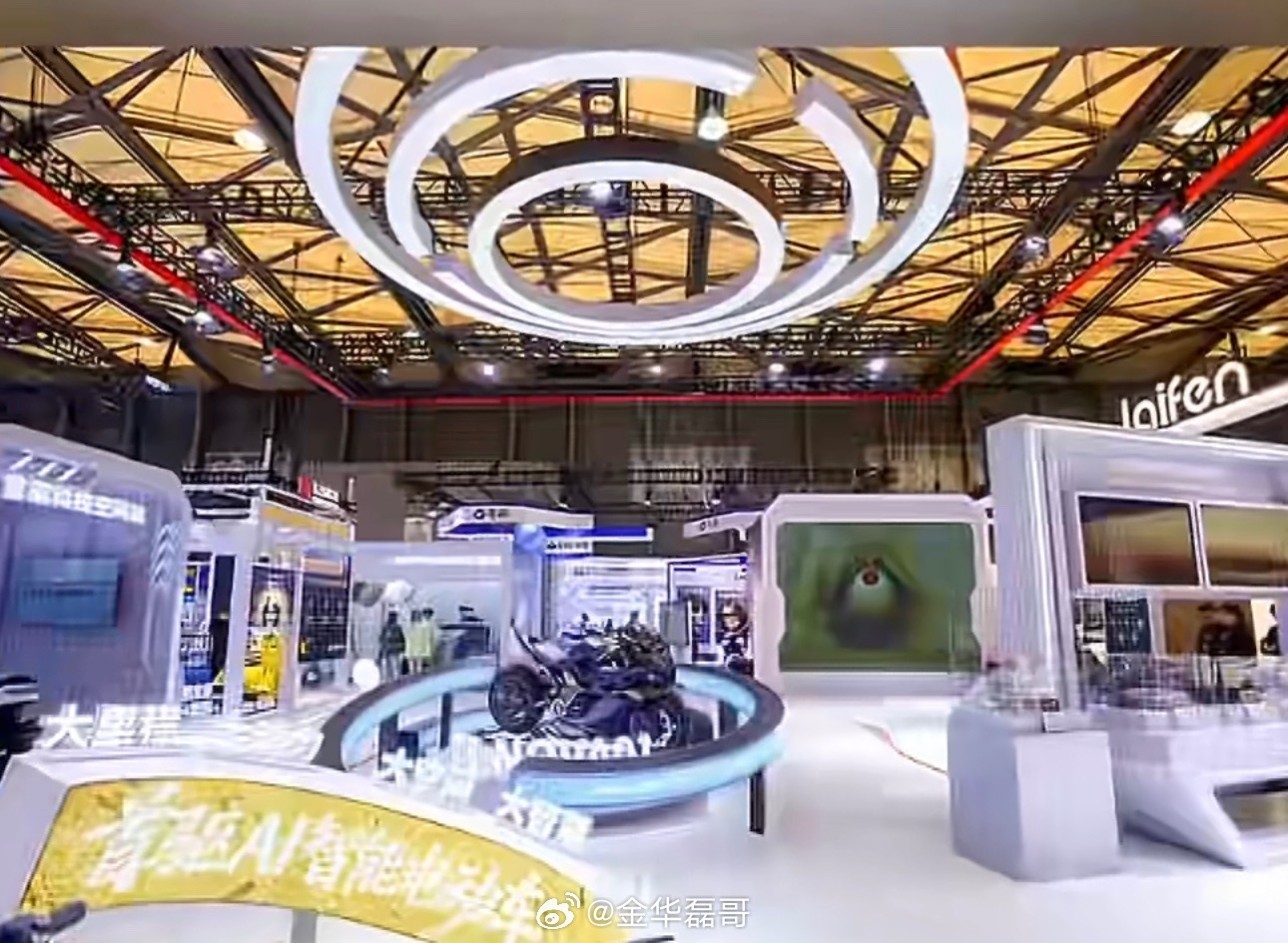 两轮出行进入AI时代AWE2026上，首驱科技以AI重构两轮出行，带来搭载AI感