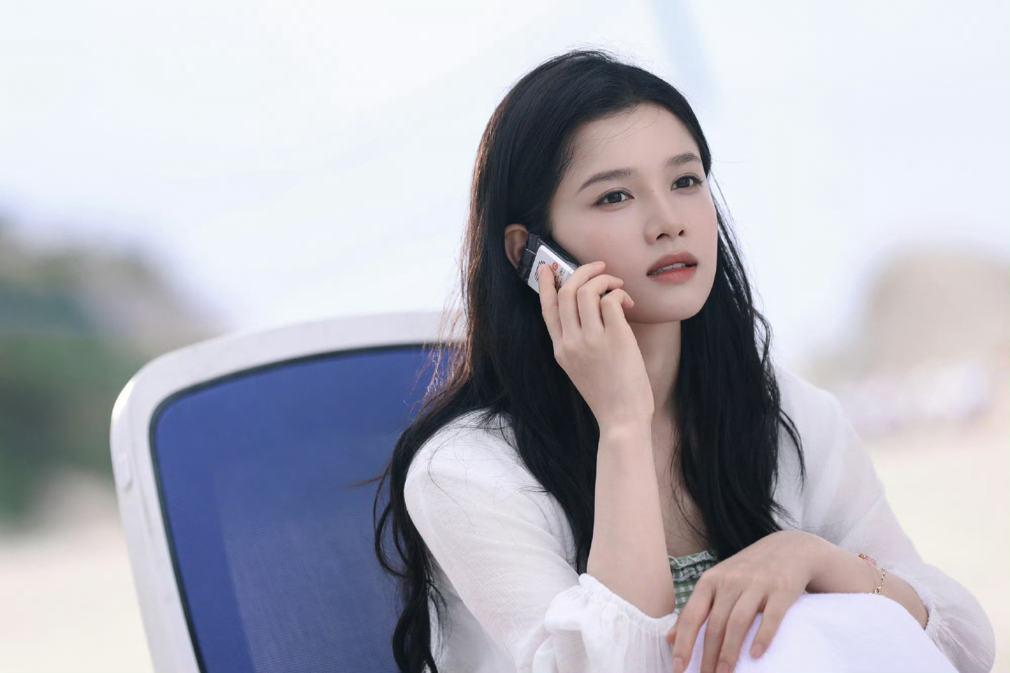 张婧仪解读苗靖在海岛的这些天张婧仪苗靖口吻长文张婧仪以苗靖视角写下走心长文，道尽
