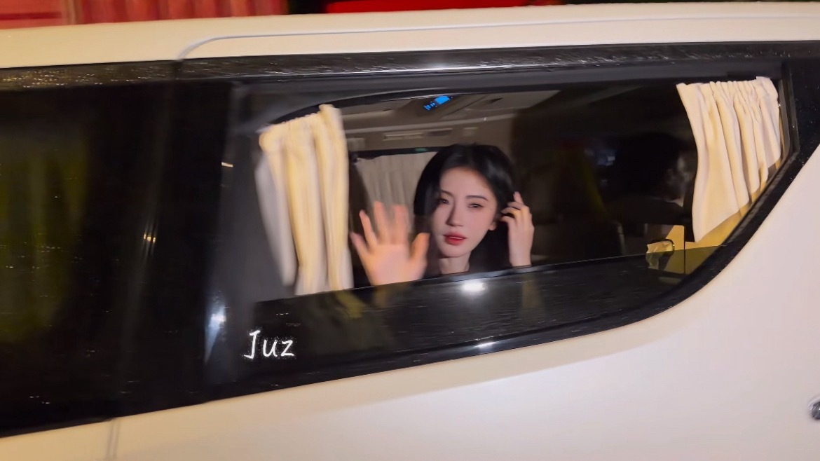 苏老板下班喽！ 鞠婧祎 鞠婧祎苏绿夏
