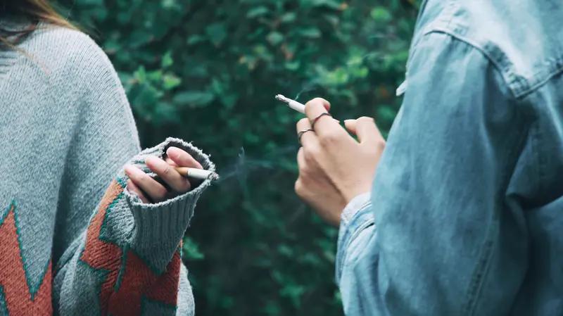 对于“女子劝阻男子吸烟引争执”这件事，深圳光明区联合调查组的官方通报已明确事件的