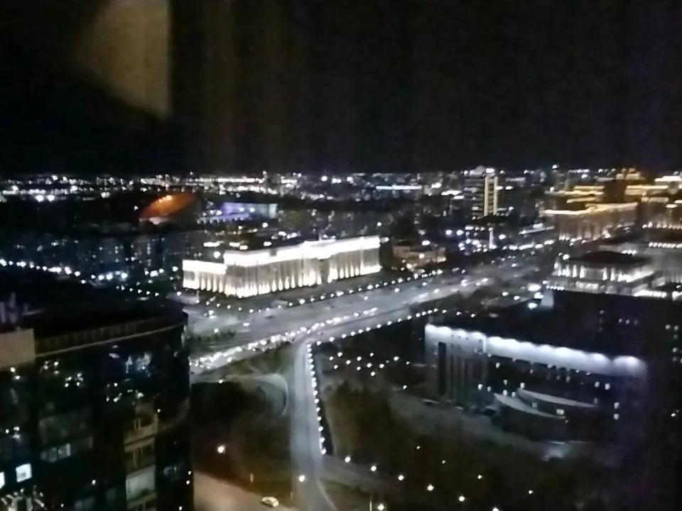 哈萨克斯坦什么物品可以带回国没觉得这边有什么好东西！矿产便宜。