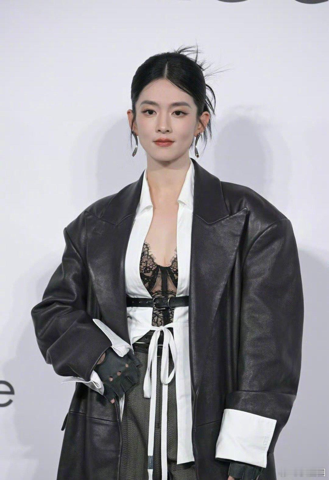 嘉人红毯  陈昊宇、程潇、郑合惠子、周洁琼～ 
