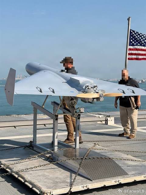 这是美国特朗普总统和小排长仿造的Shahed已经投入到援助在路上。看样子要比Sh