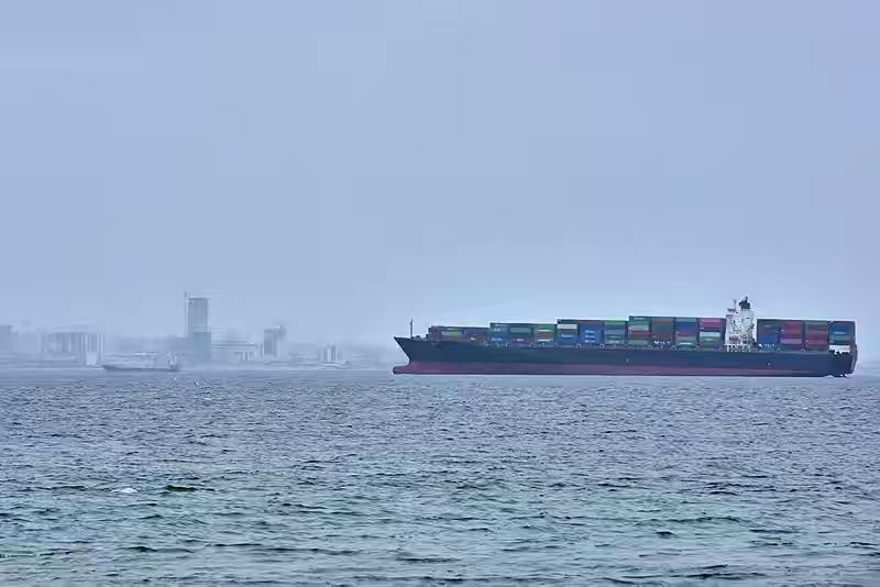 伊朗称收到首笔霍尔木兹海峡通行费！目前还不知道是哪个国家付的！

当地时间4月2