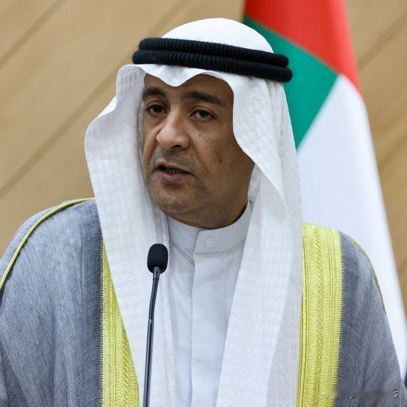 想谈和？伊朗得交出导弹解散打手！

·国际榜，据路透社北京时间4月25日消息，海