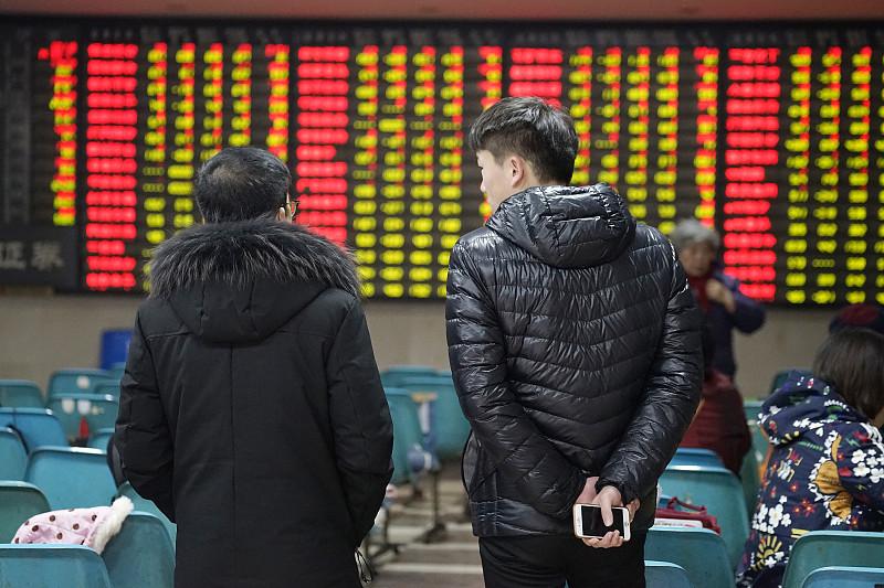 沈鼓集团减持了30分钟，
还是跌停了。
那些嚷嚷着要去100元的，
现在可安好？