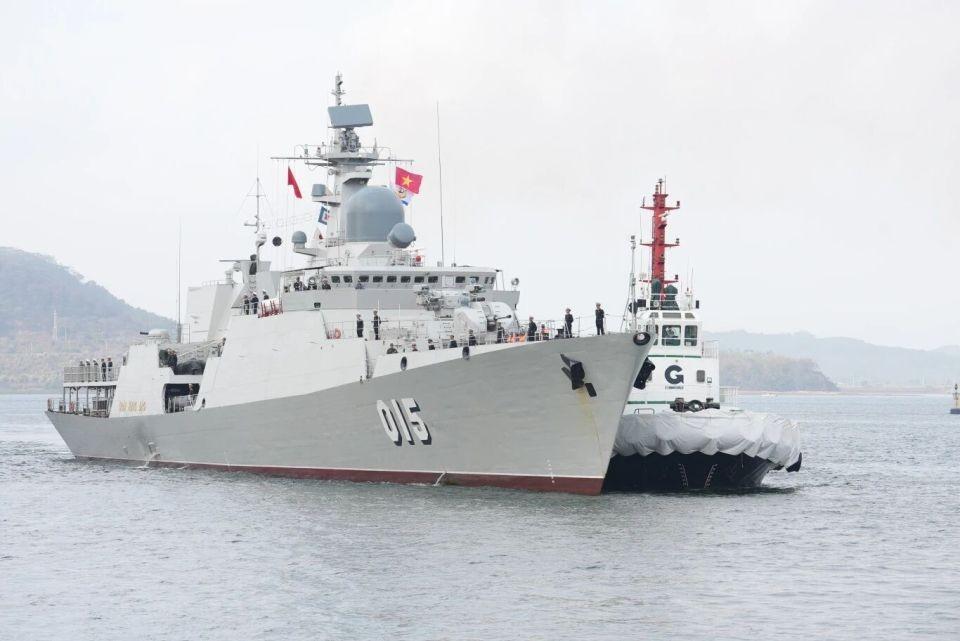 越南坦然亮出战舰家底，中越军事互信彻底抛开遮掩
日前，中越启动了第十次边境国防友