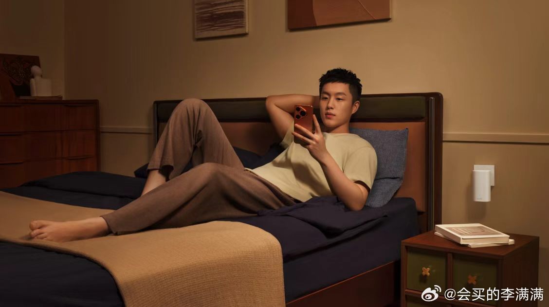 华为业界首发免布线全屋千兆路由是我不想在卧室躺着刷手机吗？是我蹲厕所的时候不想开