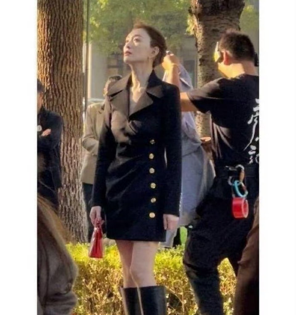 李小冉这状态好绝，说她20岁都有人信