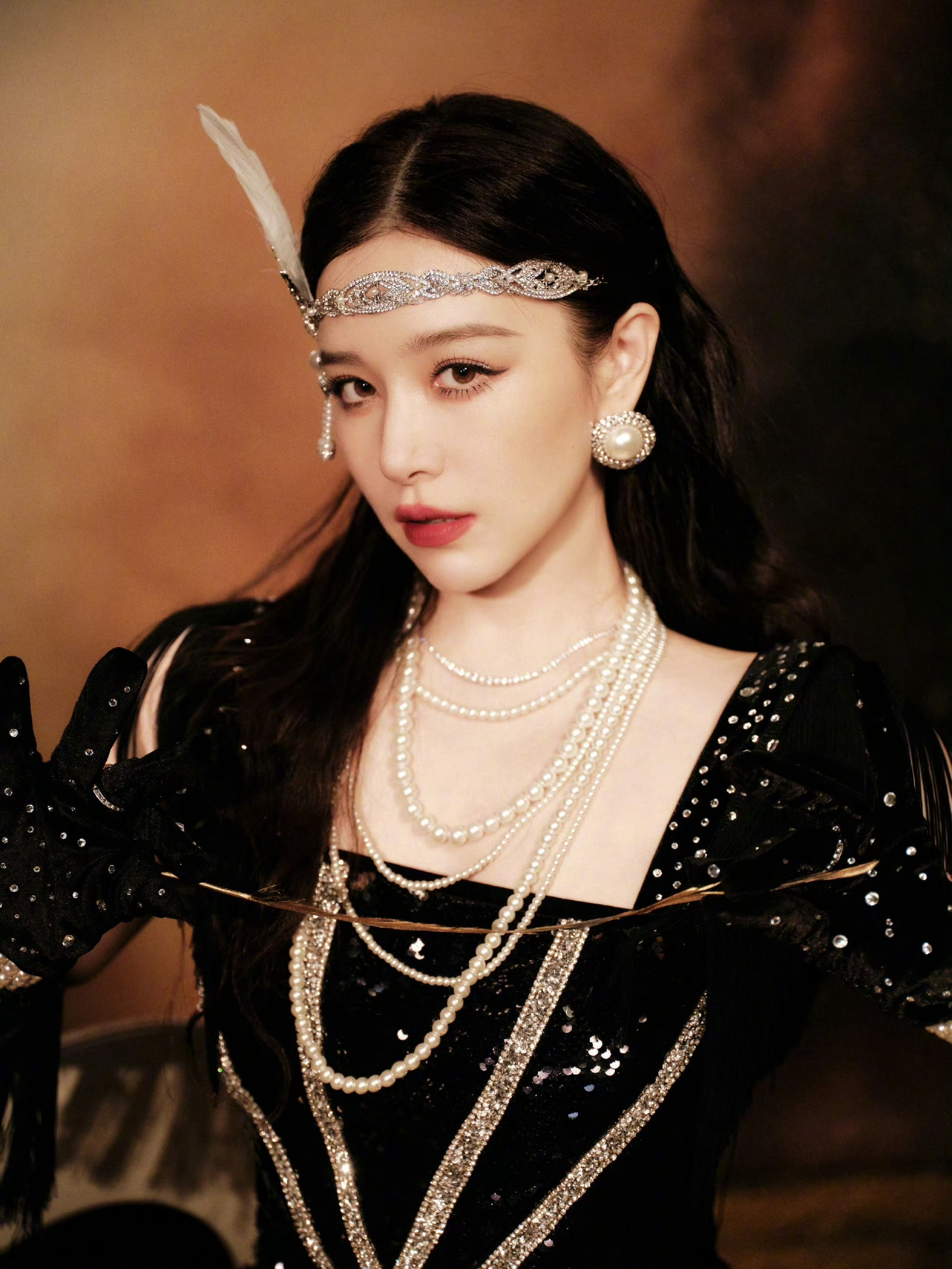 阚清子完全女王来的阚清子冷脸美神降临所有人！感受这个阚清子女王。真的给人一种经济