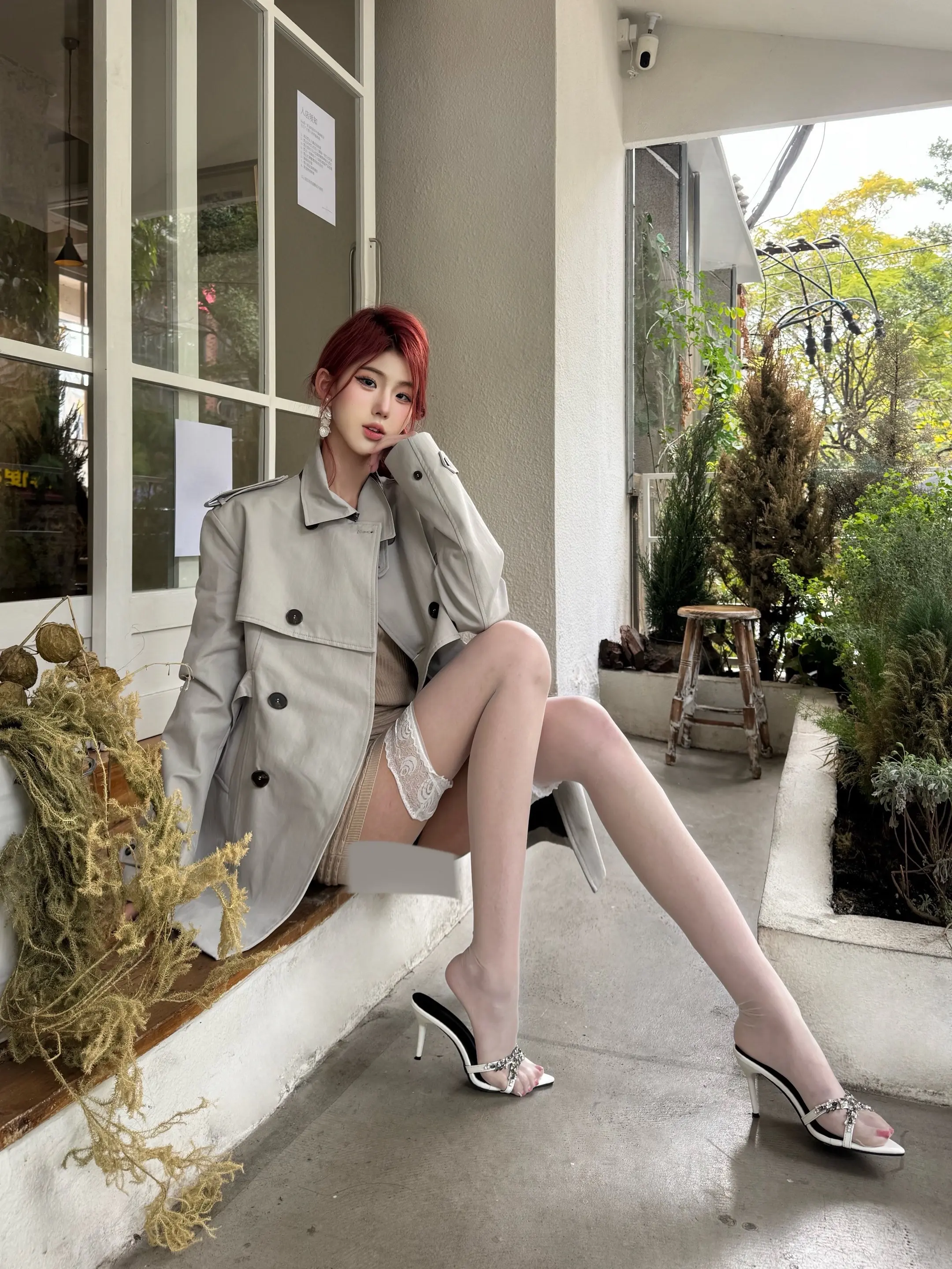 如果全世界都指责你 那姐姐就蹲下来抱抱你