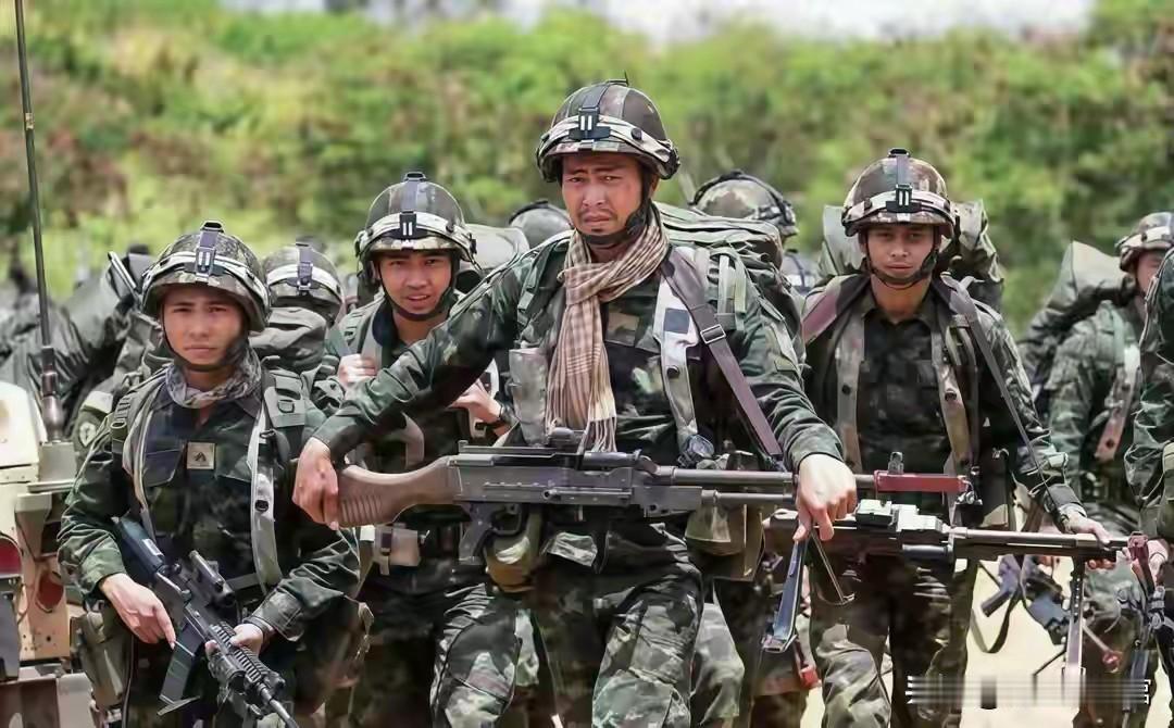 中方回应泰军在柬阵地缴获中国武器 最近中方回应了泰军在柬阵地缴获中国武器这事。其