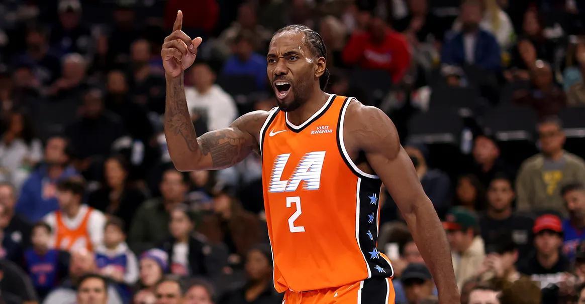 生涯新高55分追平队史纪录！伦纳德：最重要的是我们球队赢球了北京时间12月29日