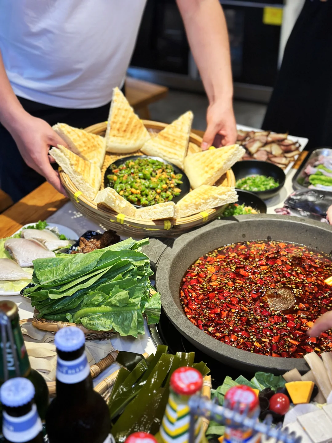 ✨秦岭沿线周边游 | 宝藏鱼火锅大揭秘✨