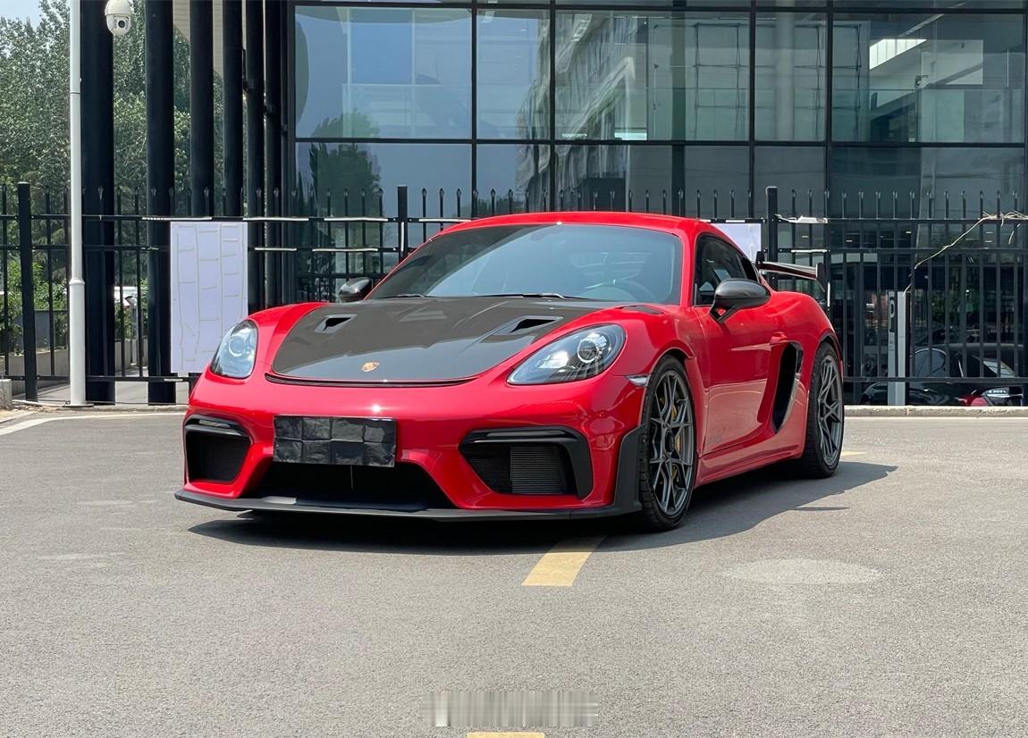 保时捷 718 Cayman GT4 RS 2023年05月上牌，仪表里程200