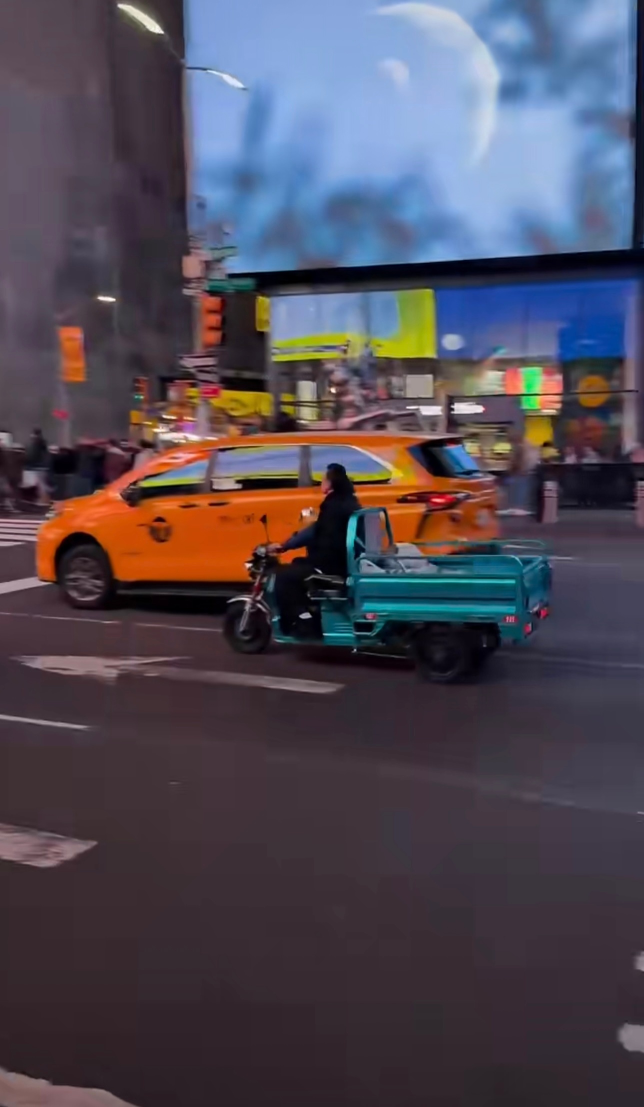 国际范儿还得看纽约这玩意在美国得卖多少美刀？