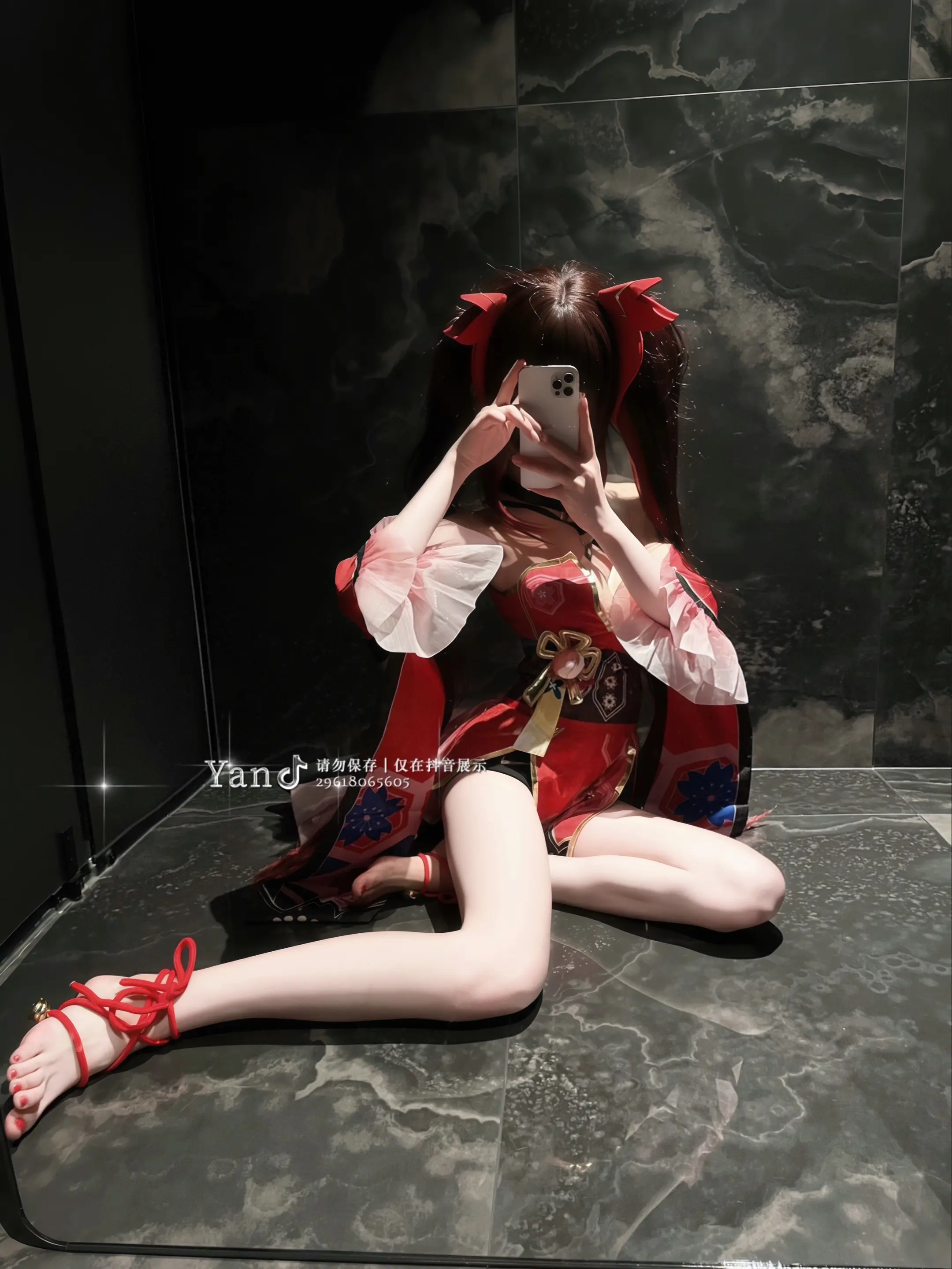 花火 cos试衣 对镜拍