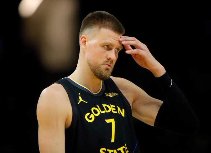 勇士伤病报告：波尔津吉斯缺席，格林出战成疑