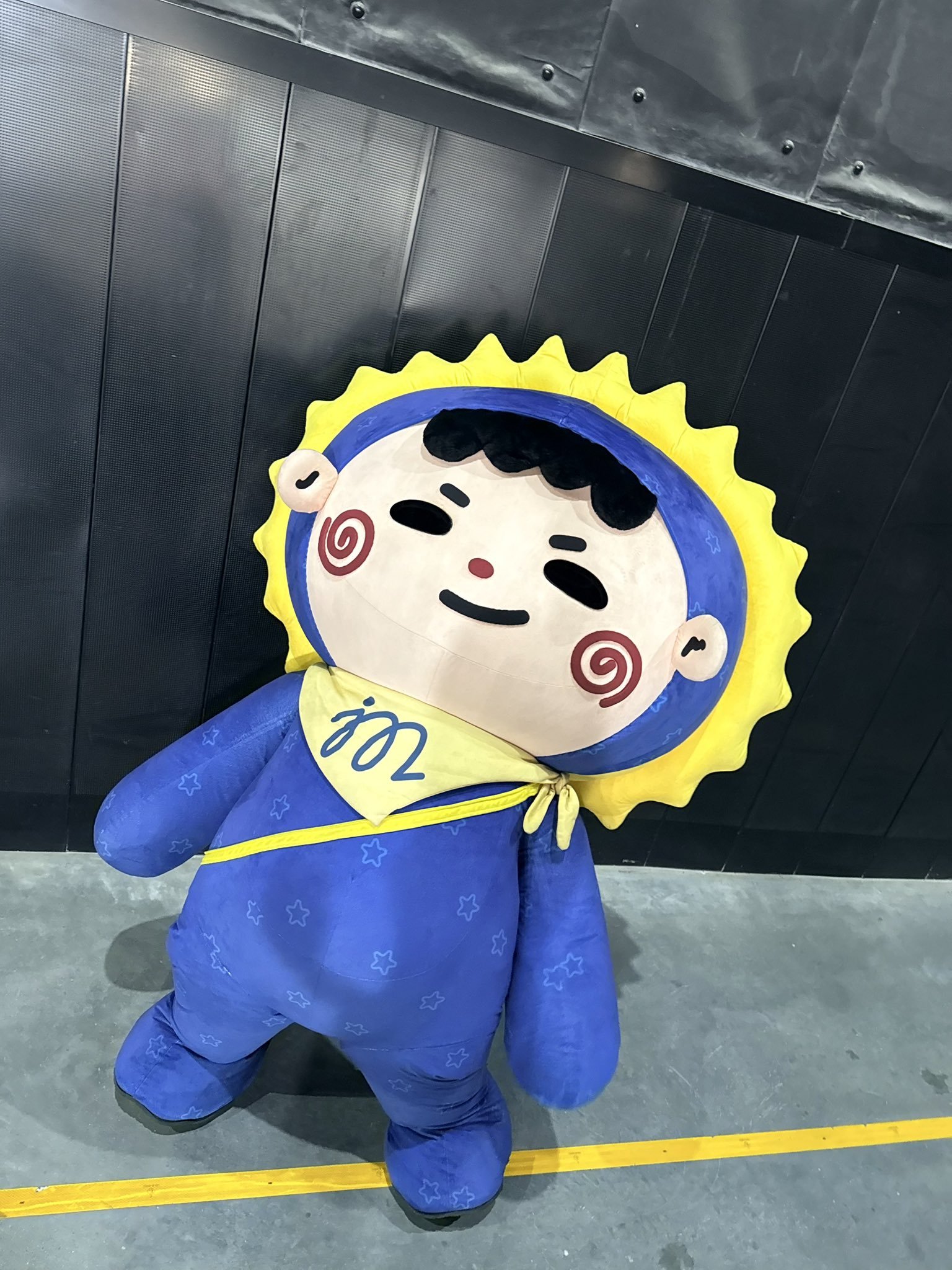 ⭐:  DadDa不在～Mo的机会来了～😏调皮大王已上线😋juniormar