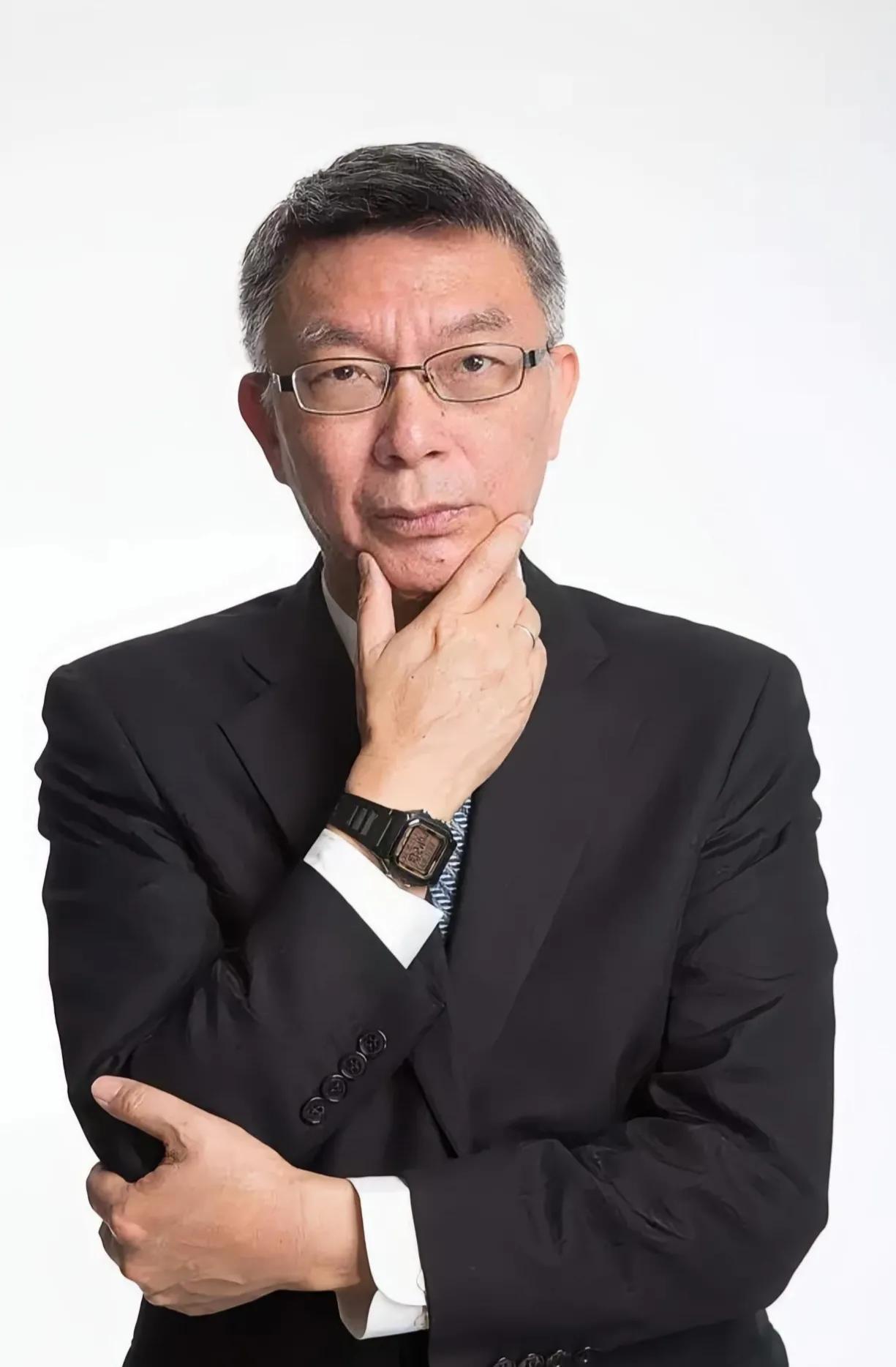 别真当说真话没代价！教授就因为一句“抗日是两岸共同的血汗”，所有通告全被砍光，广
