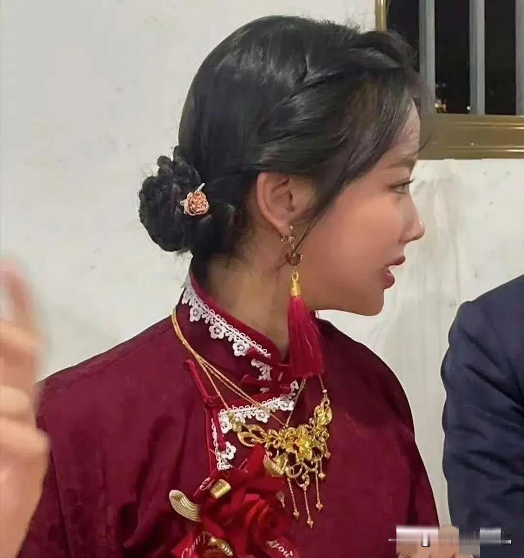 惊掉了下巴