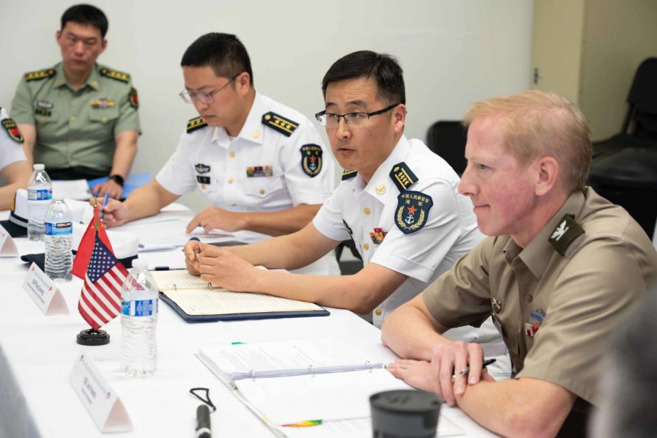 中美两军夏威夷会谈深度解读：激烈竞争下，大国最清醒的共识
 
5月28日至29日