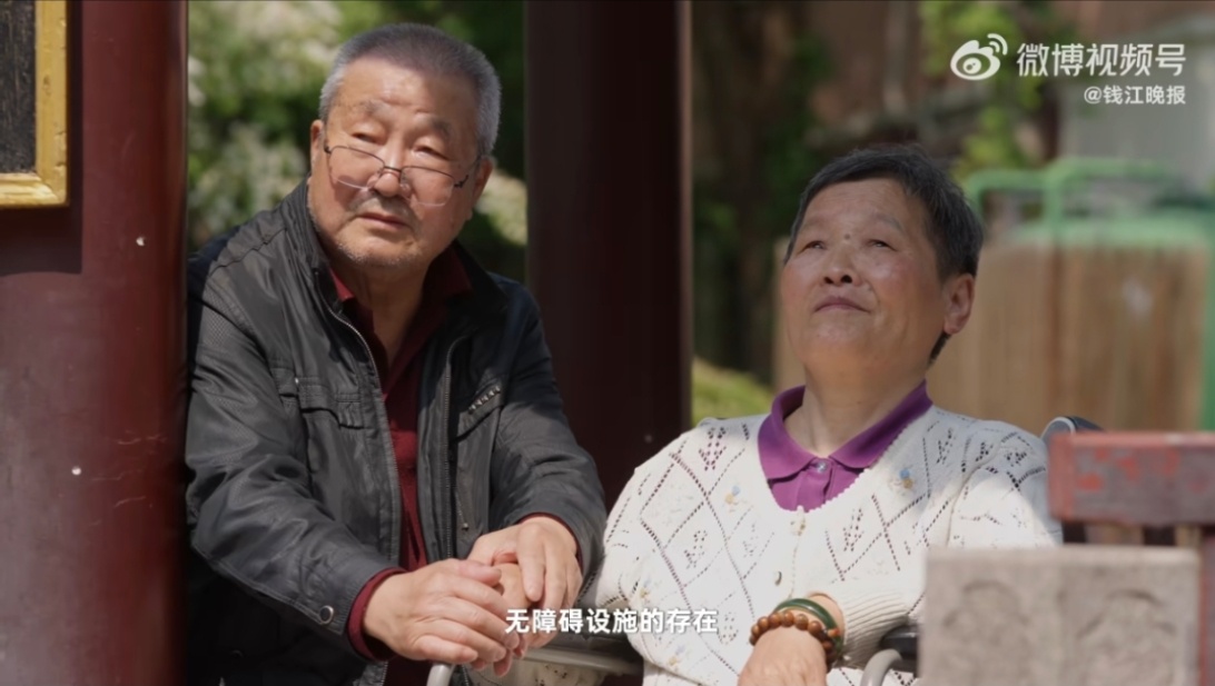  杭州无障碍真的在服务每个人一座城市的文明，藏在细节里。杭州用完善的无障碍设施，