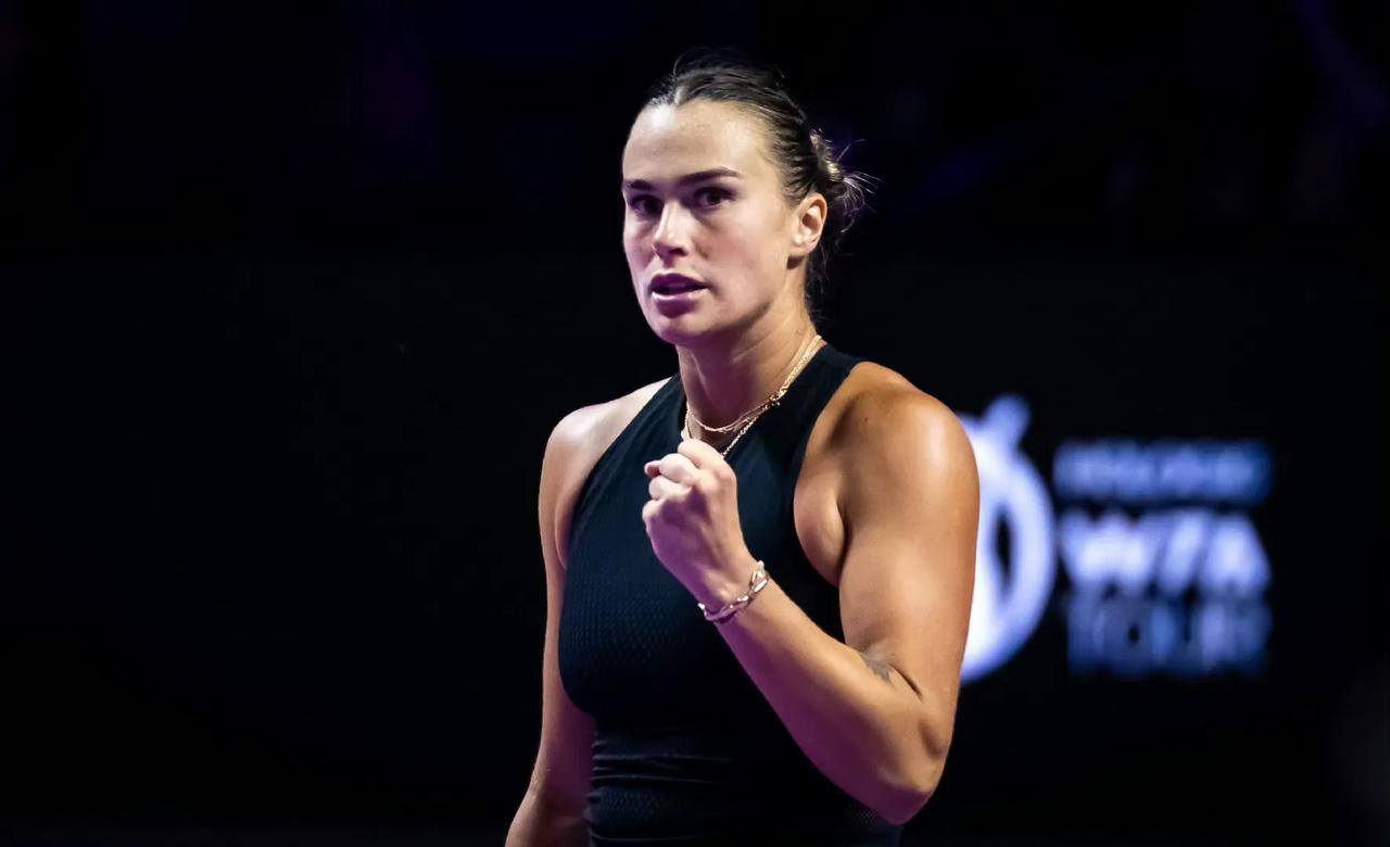 萨巴伦卡小组第一出线🔝
#利雅得WTA年终总决赛# 紫组第二轮小组赛，萨巴伦卡