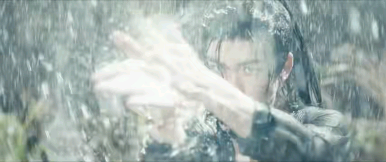 言灵术生效是世界寄露动心的证明 露芜衣的咒语里，藏着连自己都没破译的密 码。直到