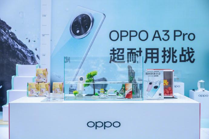 华为Pura 70系列又被秒光了！从市场反馈来看，这机子目前供不应求；即便在线下