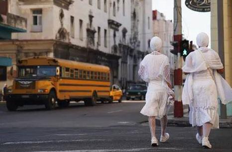 绝大多数中国人可能不知道或忘了，古巴在上世纪70、80年代没收了几乎所有华人、华