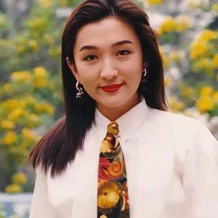 甄楚倩 55岁（英语：Yolinda Yan，1971年7月14日—），原名俞瑞