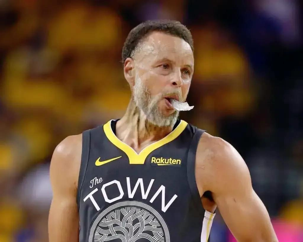 如果以下这五位球员退役了，你还会持续关注NBA吗？

1、斯蒂芬-库里——35岁