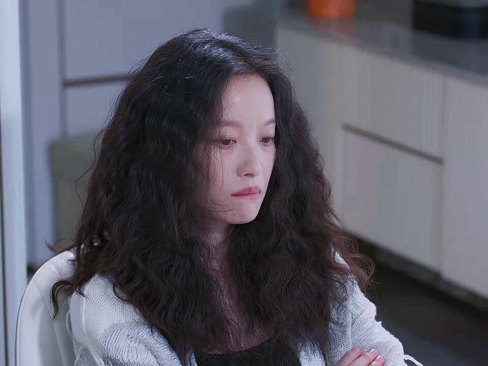 倪妮别看了真的没恶评隐身的名字 倪妮把任小名的破碎感演活了！面对任美艳时的复杂眼