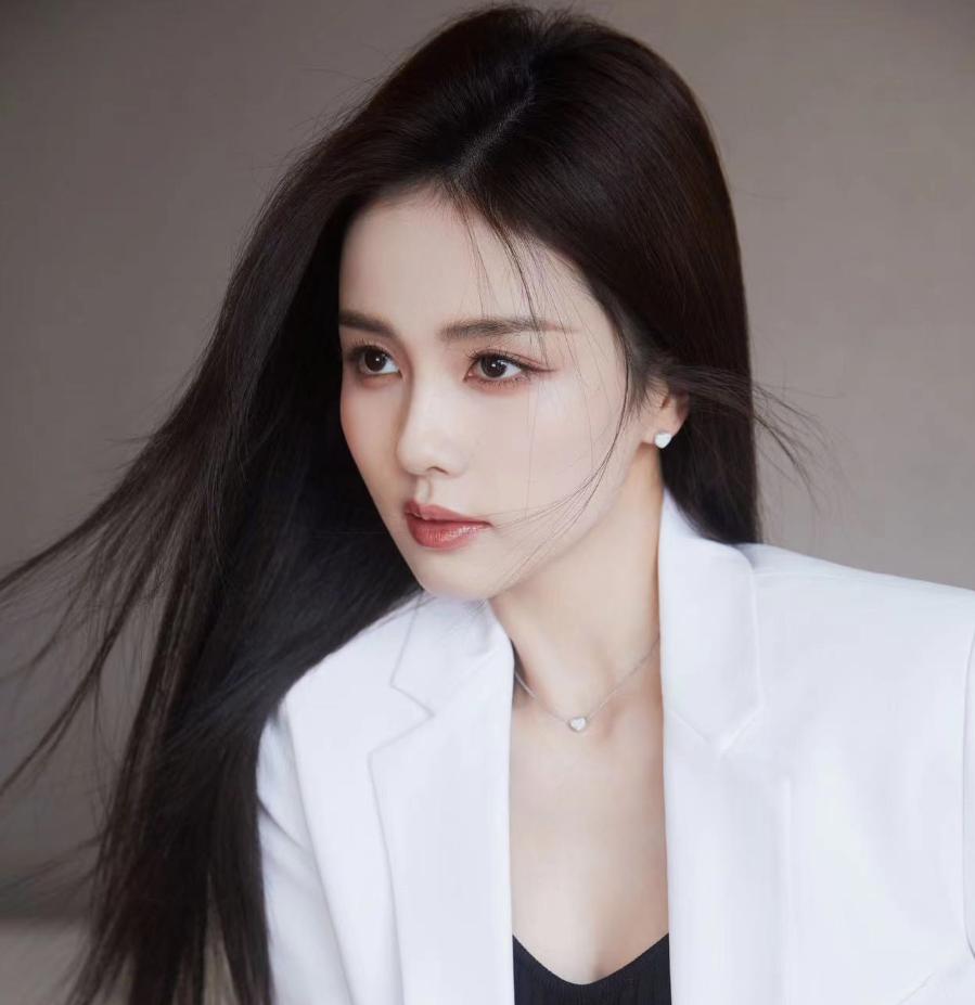 女明星最怕的东西
[熊猫]白鹿 - 怕蜈蚣
[熊猫]关晓彤 - 怕虫子
[熊猫]