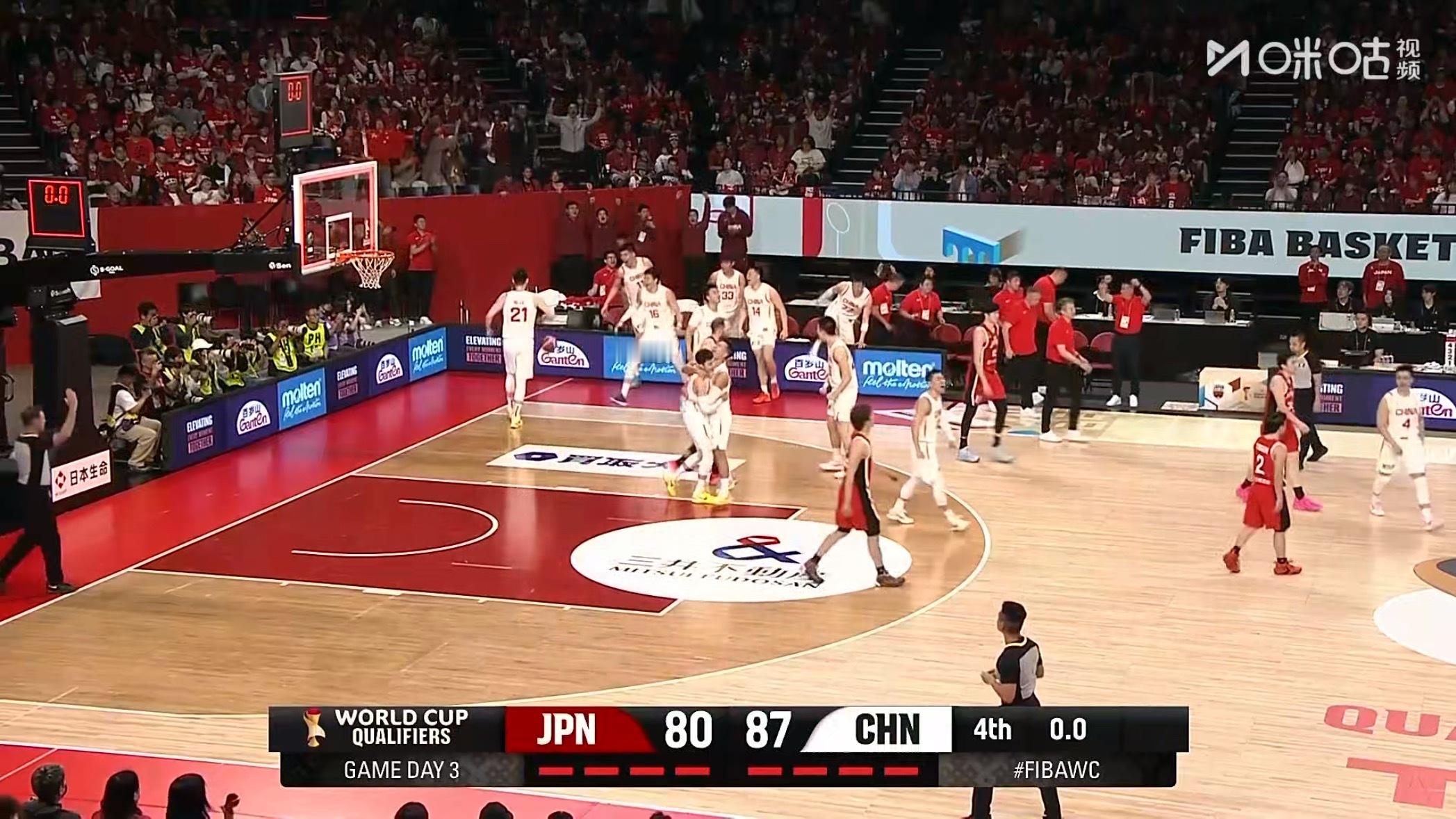 中国男篮客场拿下小日本子中国男篮vs日本男篮