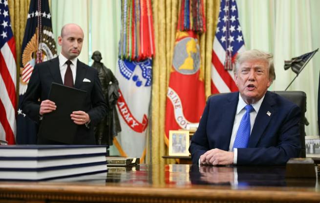 美国联邦法官周三再次叫停了特朗普总统限制“出生公民权”的新尝试。这次，法官只部分