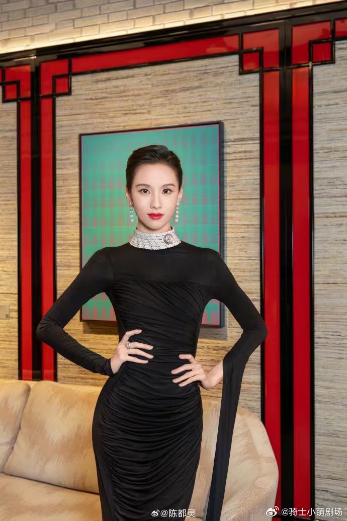 陈都灵在线催更你是迟来的欢喜陈都灵宣传郑合惠子新剧  陈都灵贴心为好友宣传新剧，