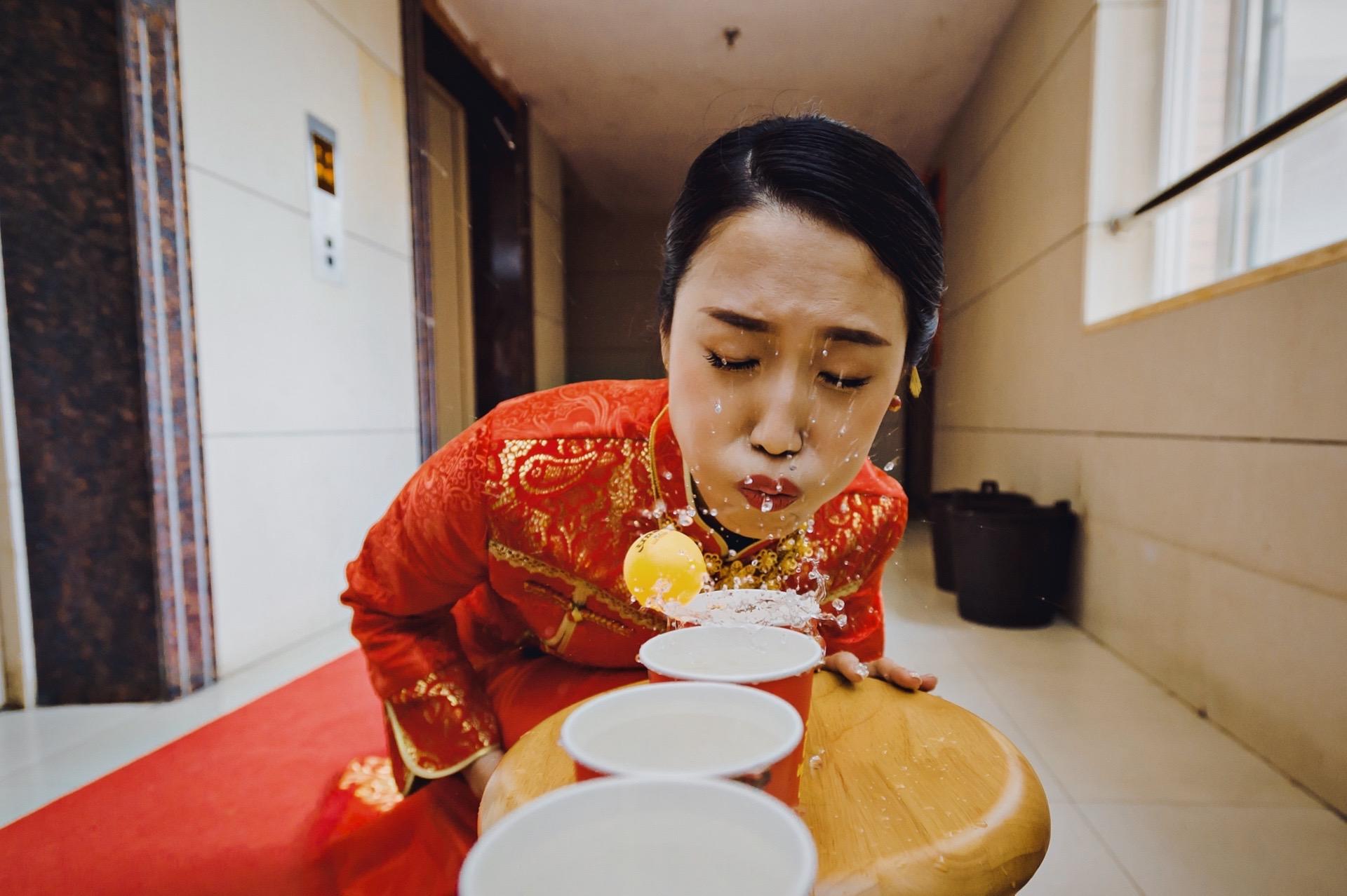 婚礼一辈子就这一天，那不如一起“疯癫”