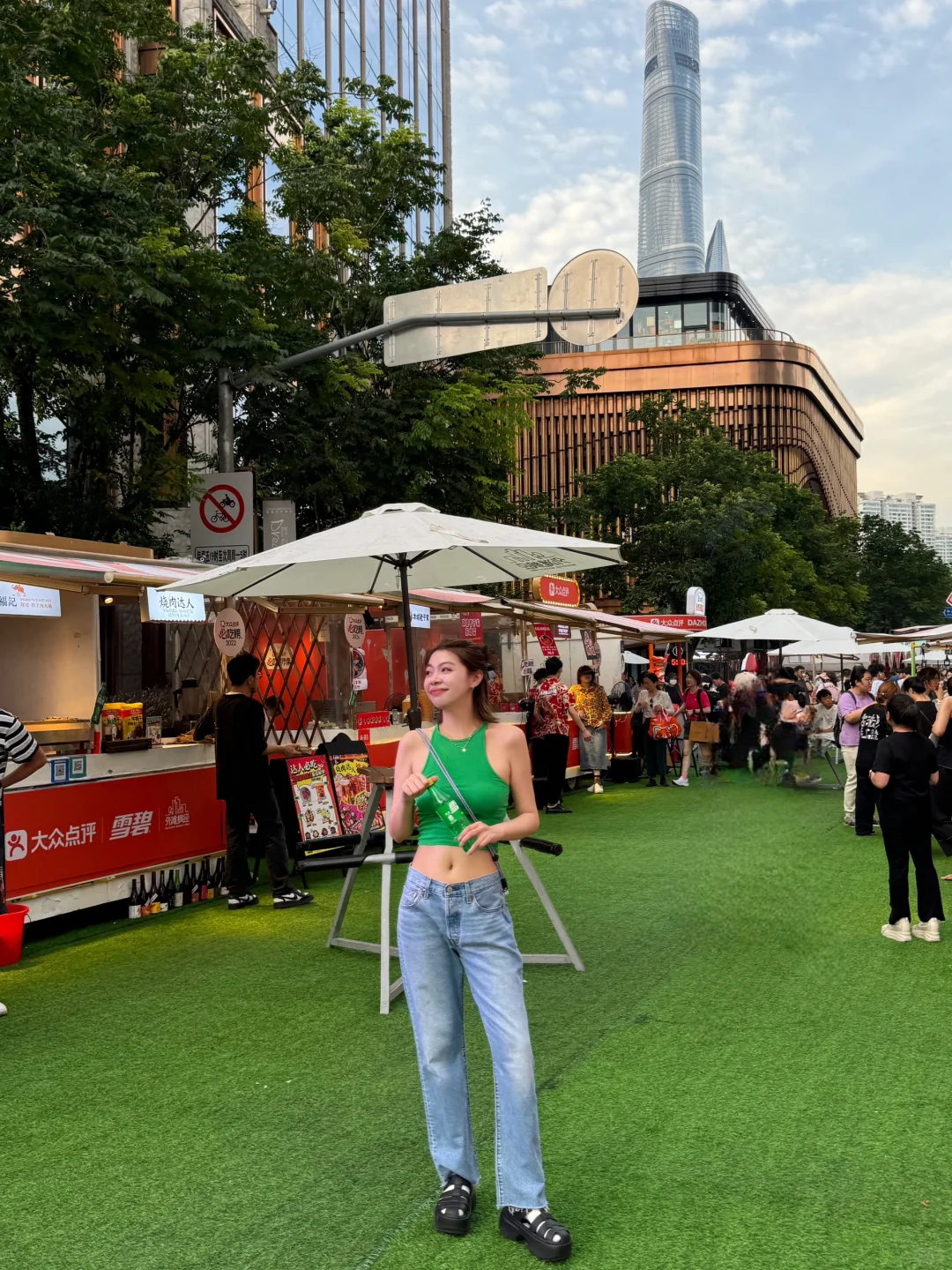 惬意周末逛逛外滩时髦集市🥤🧊